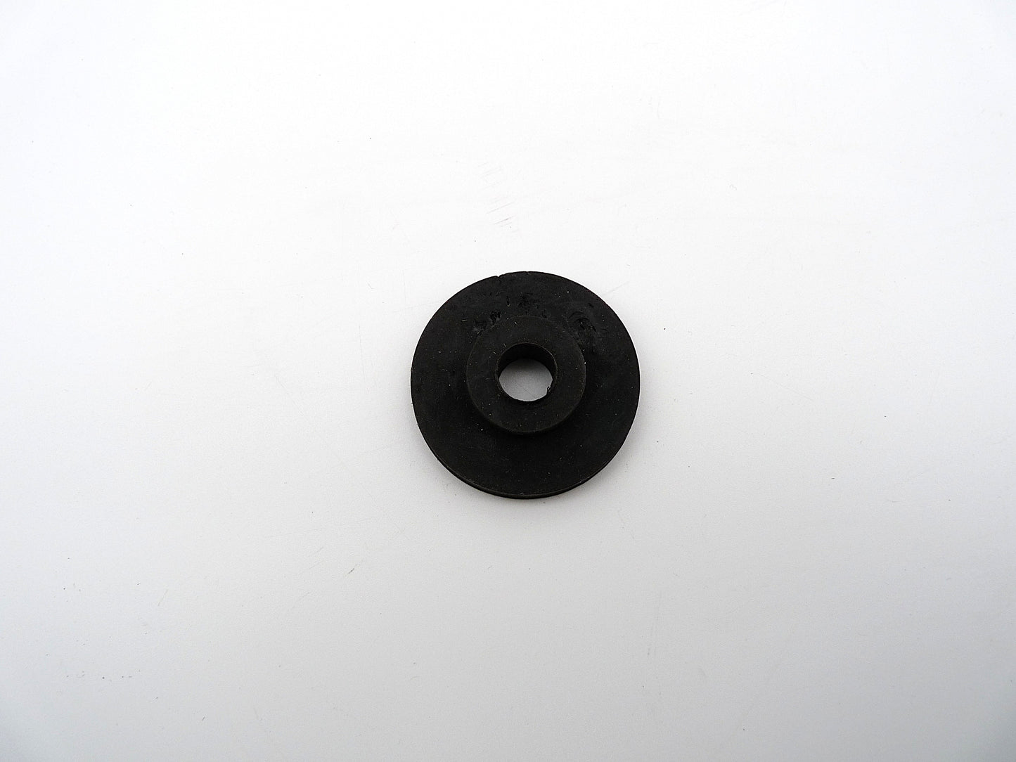 Auflage Kühler – DDR Ersatzteil für Wartburg 353 | Original Kühlermontage